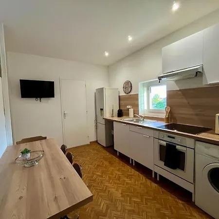 T4 Apartmán Oullins