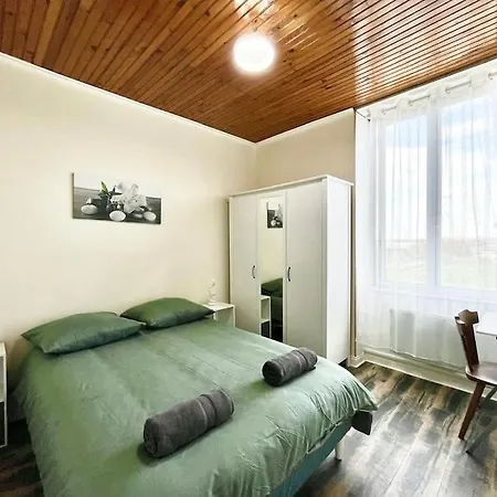 Apartmán T4 Oullins